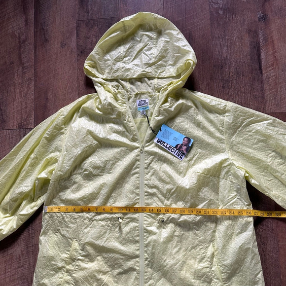 Women's FUTURE COLLECTIVE Yellow Hooded Rain Jacket XXL - Picture 8 of 13